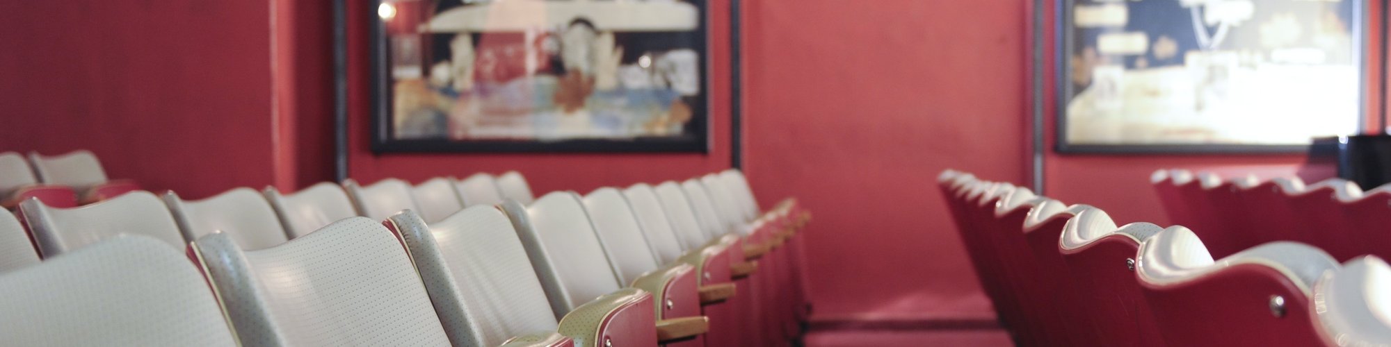 csm_Freie-Buehne-Wieden_Pressefoto_Theatersaal-02_credit-Nik-Pichler_5cc39bcfe1